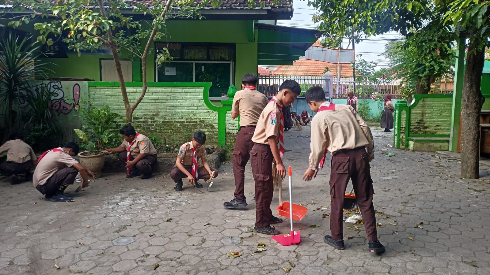 Giat Kebersihan & Bakti Sosial